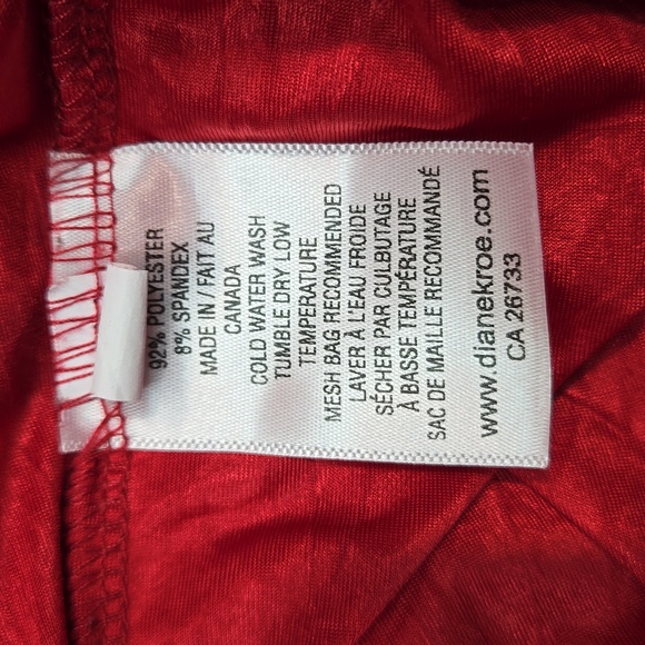 Diane Kroe red sheen dolman long sleeve boat neck top, size small - Picture 8 of 9